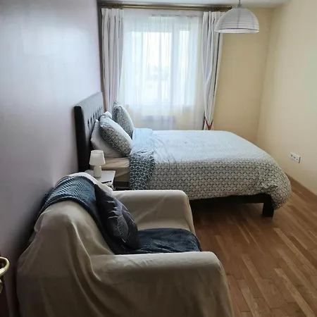 Cozy A *